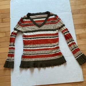 MARIE CLAIRE Striped long sleeved V-Neck Sweater in Orange/Green Size X-SMALL